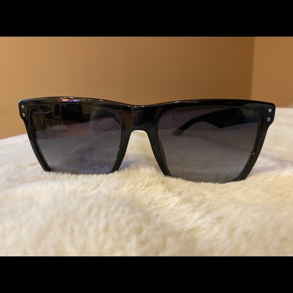 Marc Jacobs sunglasses